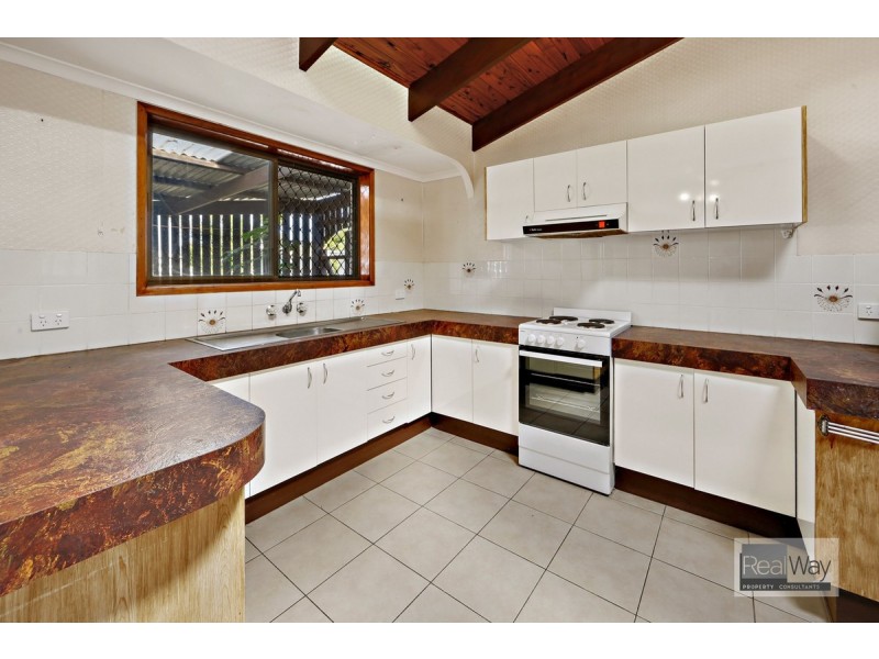 45 Saint Lucia Crescent, Avoca QLD 4670