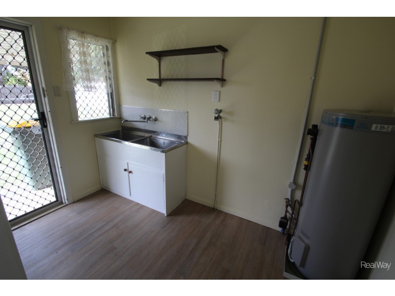 42 Hurst Street, Walkervale QLD 4670