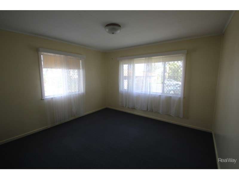 42 Hurst Street, Walkervale QLD 4670