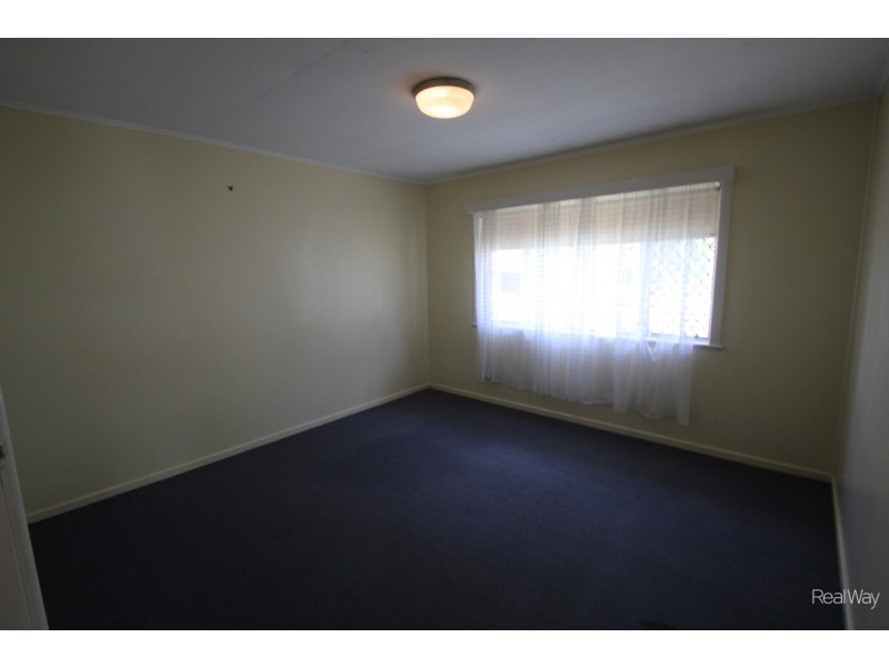 42 Hurst Street, Walkervale QLD 4670