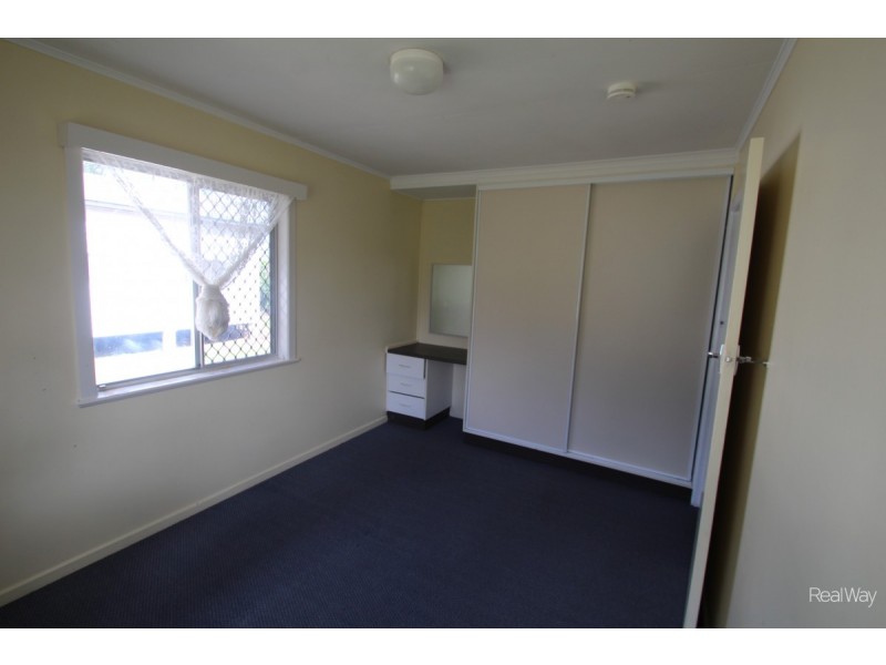 42 Hurst Street, Walkervale QLD 4670