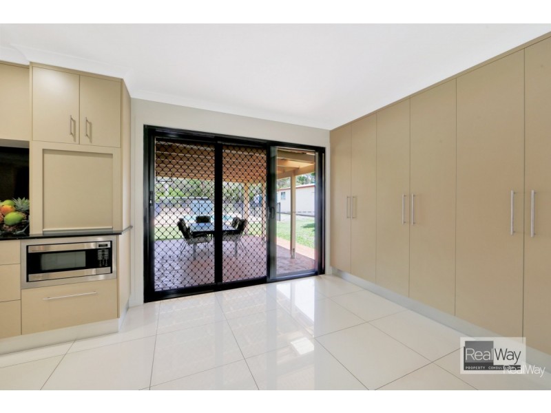 61 Currawong Road, Gooburrum QLD 4670