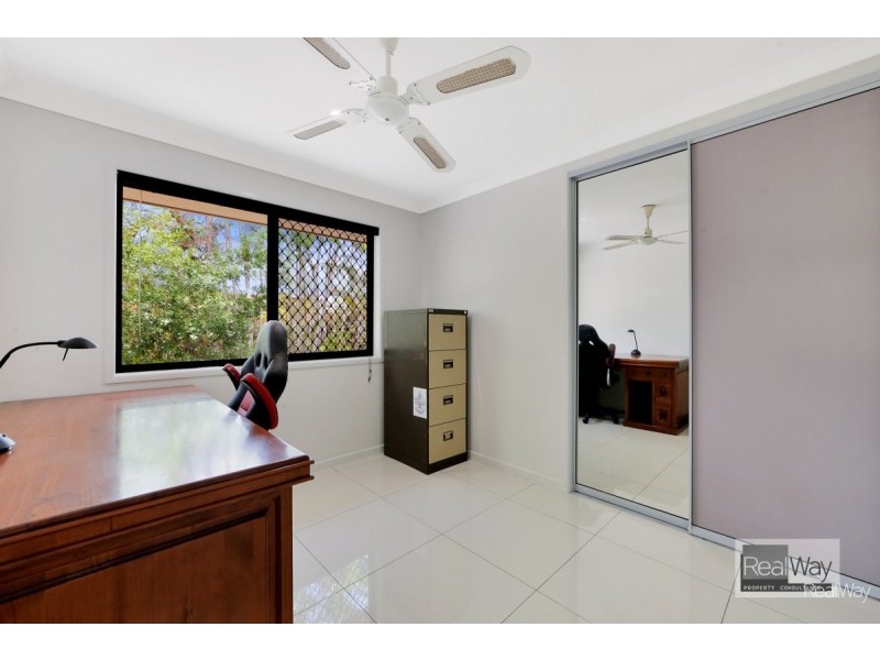 61 Currawong Road, Gooburrum QLD 4670