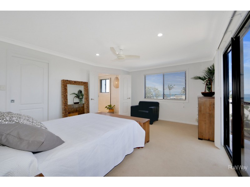 199 Atkinsons Road, Elliott Heads QLD 4670