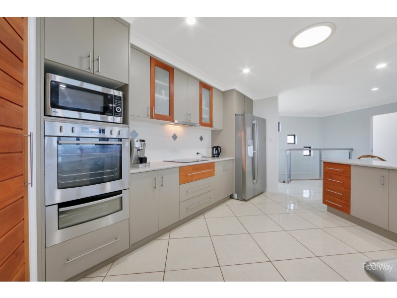 199 Atkinsons Road, Elliott Heads QLD 4670