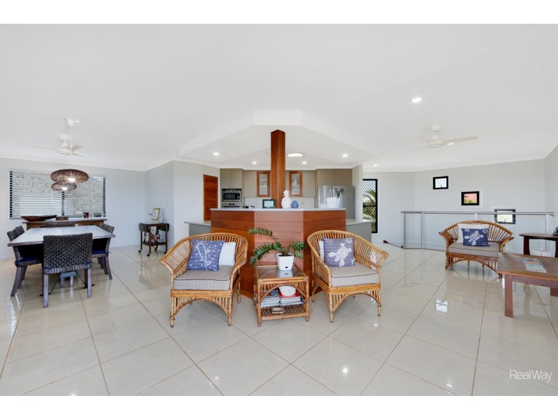199 Atkinsons Road, Elliott Heads QLD 4670