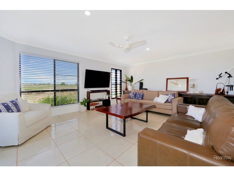 199 Atkinsons Road, Elliott Heads QLD 4670