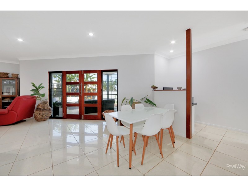 199 Atkinsons Road, Elliott Heads QLD 4670