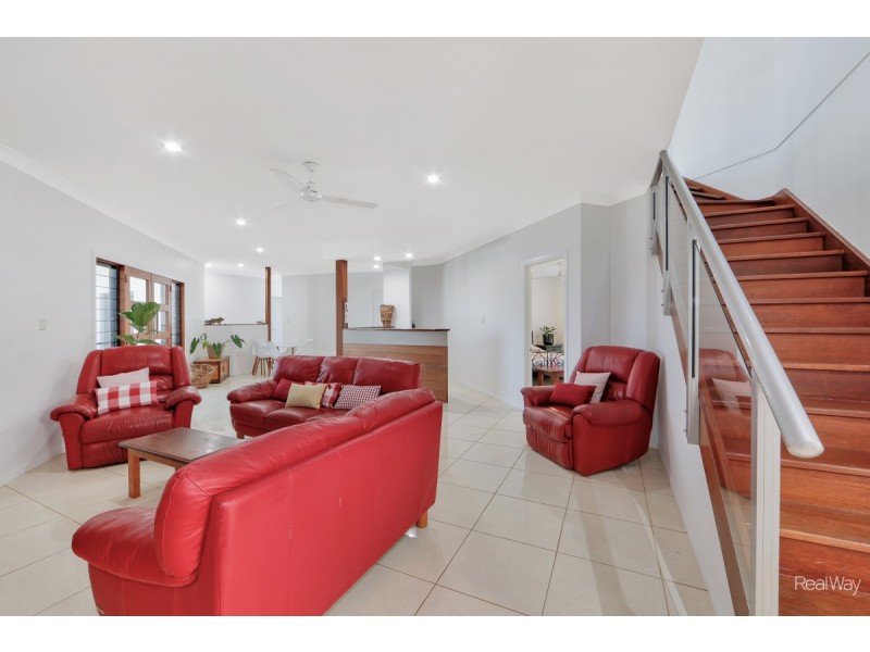 199 Atkinsons Road, Elliott Heads QLD 4670