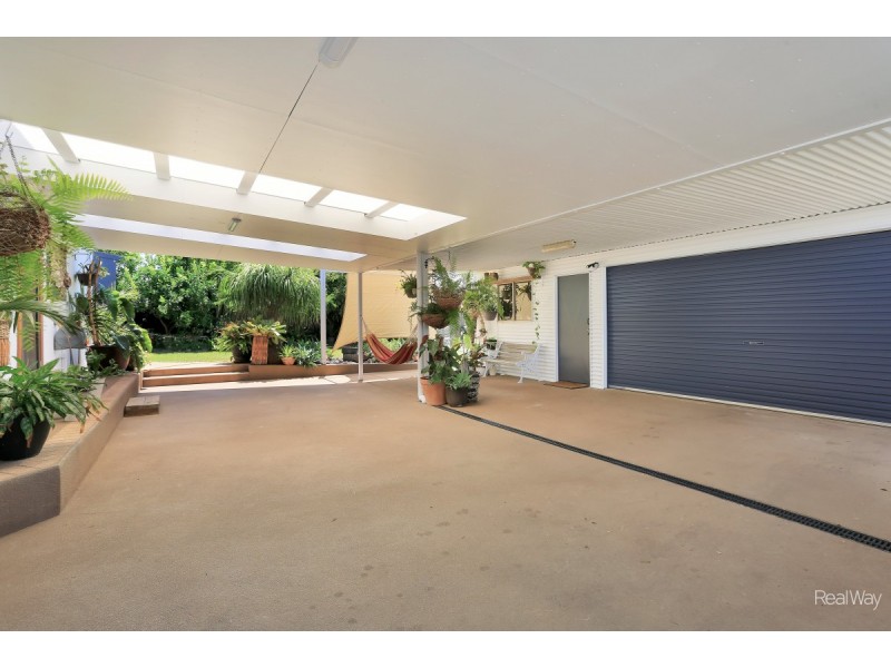 199 Atkinsons Road, Elliott Heads QLD 4670