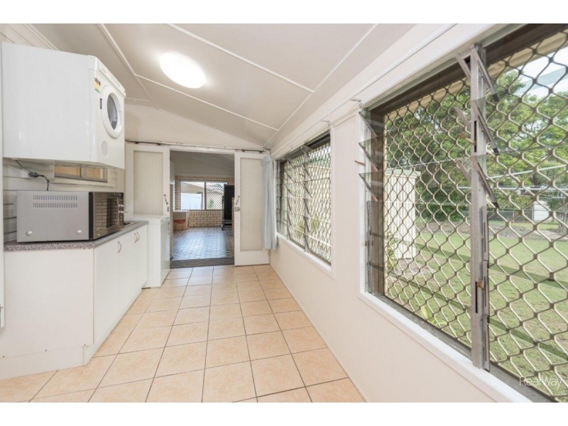 6 Thorburn Street, Svensson Heights QLD 4670