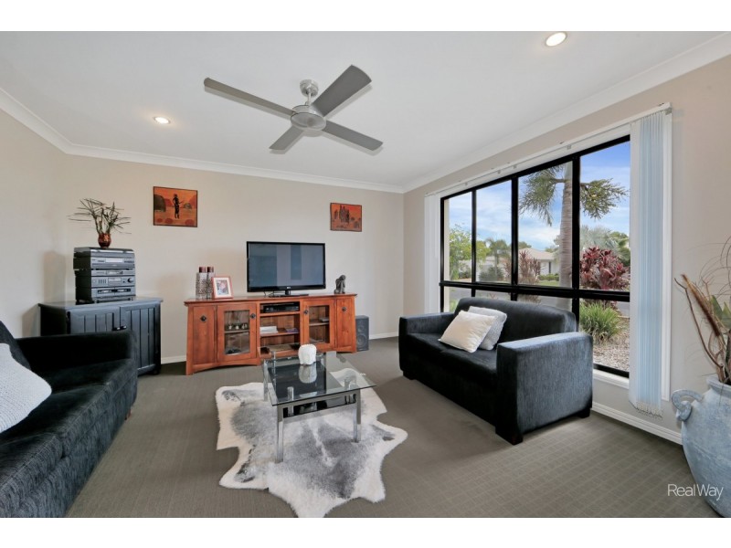 51 Bisdee Street, Coral Cove QLD 4670