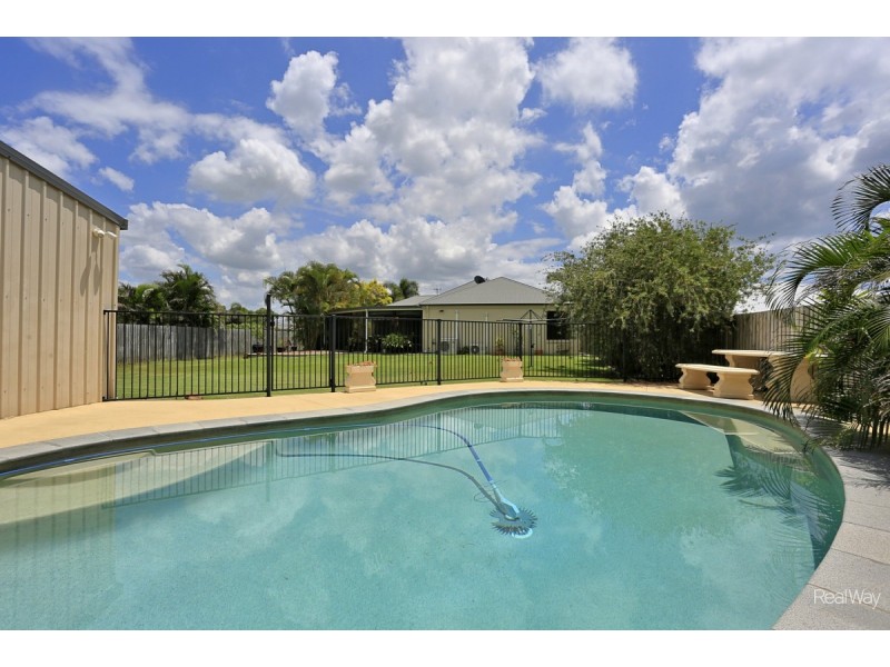 51 Bisdee Street, Coral Cove QLD 4670