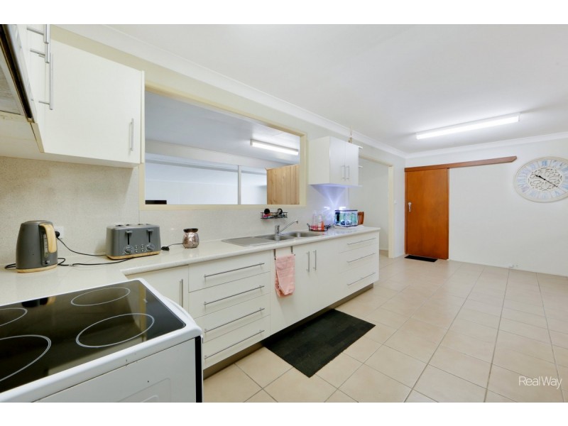 13 Child Street, Svensson Heights QLD 4670