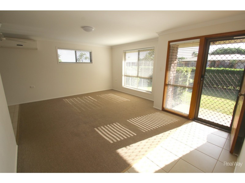 7 Pecton Place, Avenell Heights QLD 4670