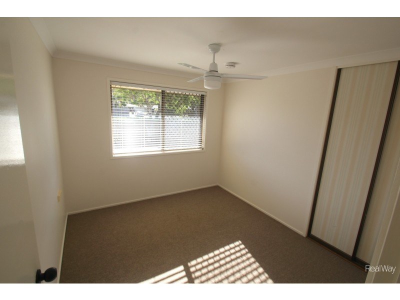 7 Pecton Place, Avenell Heights QLD 4670