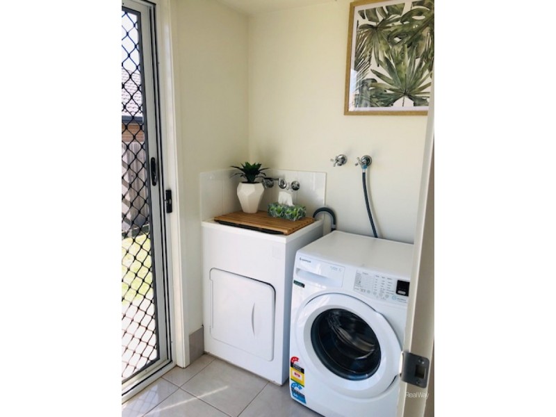 7 Morgan Way, Kalkie QLD 4670