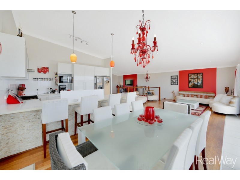 31 Emperor Drive, Elliott Heads QLD 4670