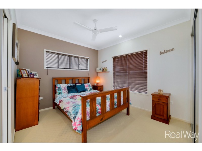 31 Emperor Drive, Elliott Heads QLD 4670