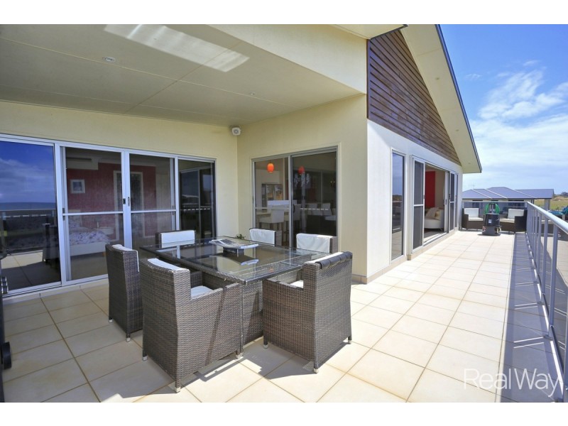 31 Emperor Drive, Elliott Heads QLD 4670