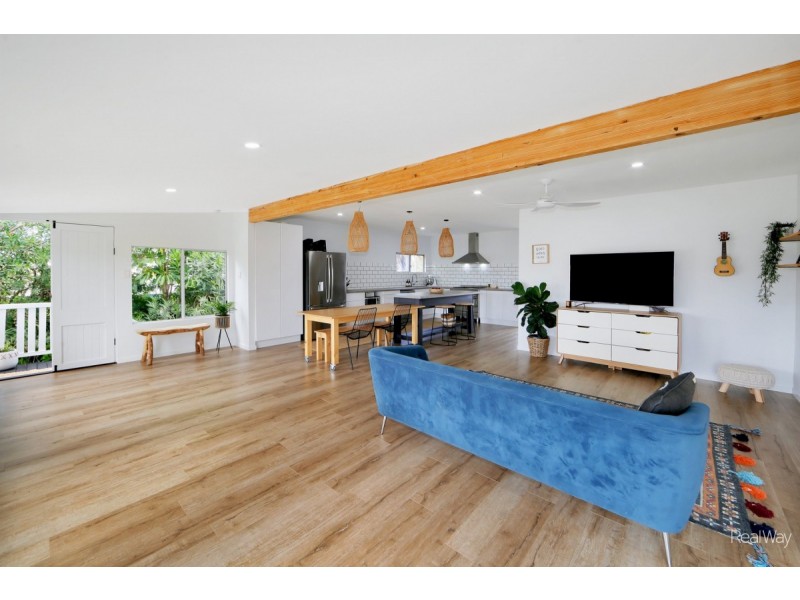 26 Bathurst Street, Elliott Heads QLD 4670