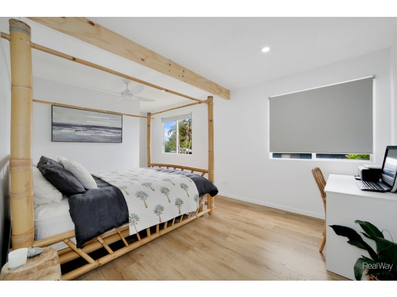 26 Bathurst Street, Elliott Heads QLD 4670