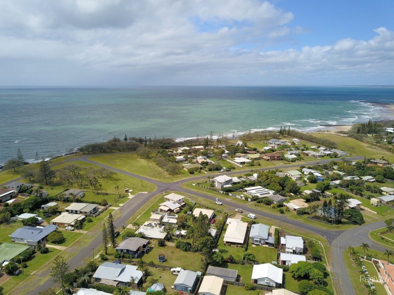 26 Bathurst Street, Elliott Heads QLD 4670