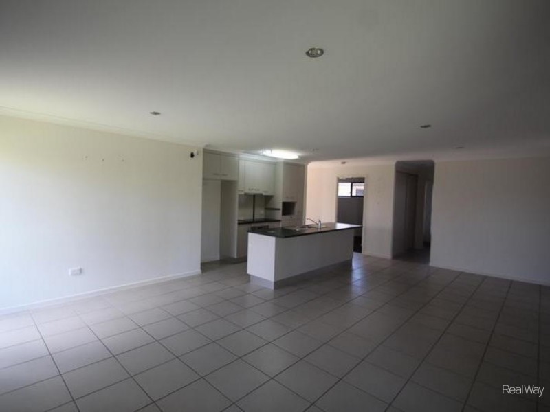 54 Robina Drive, Avoca QLD 4670