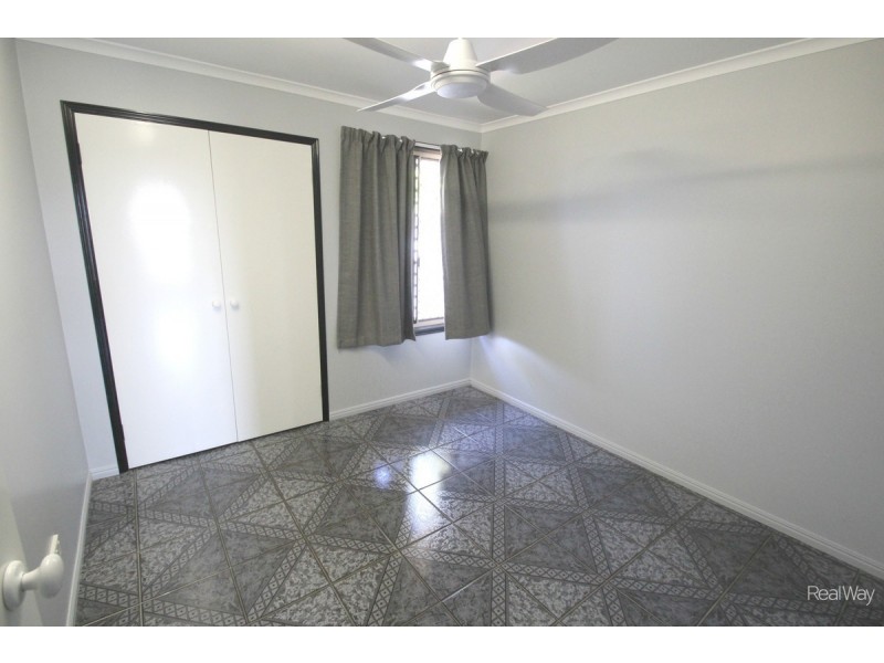 40 Moore Street, Elliott Heads QLD 4670