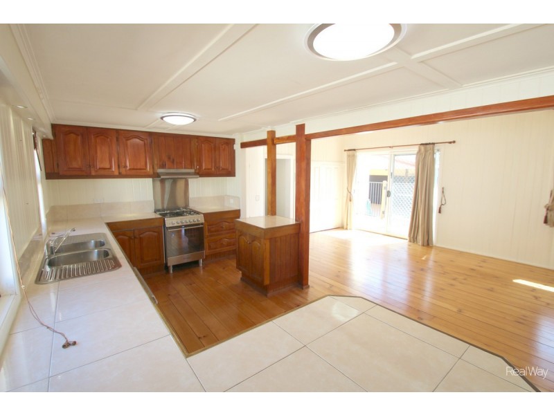 16 May Street, Walkervale QLD 4670