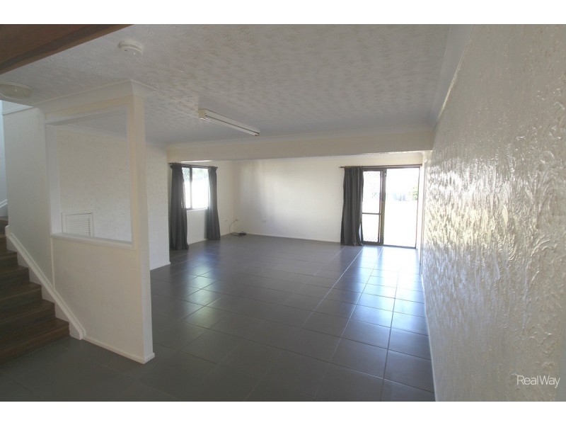 16 May Street, Walkervale QLD 4670