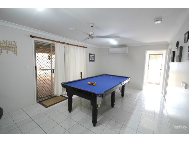 12 Westview Terrace, Avoca QLD 4670