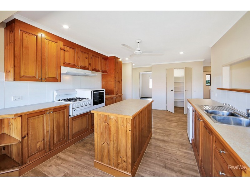 48 Coomber Street, Svensson Heights QLD 4670