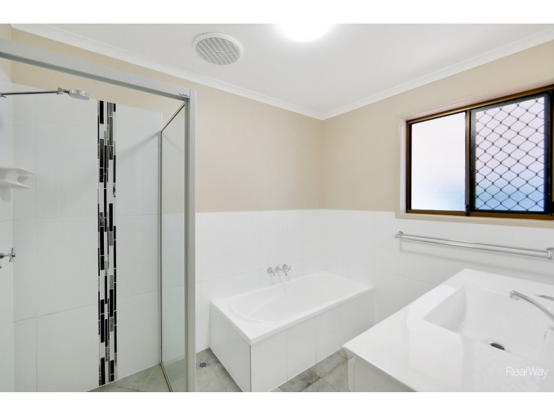 48 Coomber Street, Svensson Heights QLD 4670