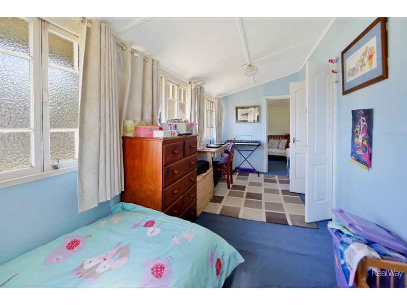 4 Prospect Street, Bundaberg South QLD 4670