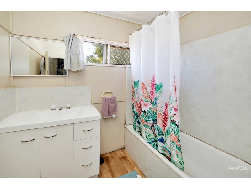 4 Prospect Street, Bundaberg South QLD 4670