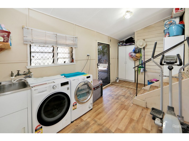 4 Prospect Street, Bundaberg South QLD 4670