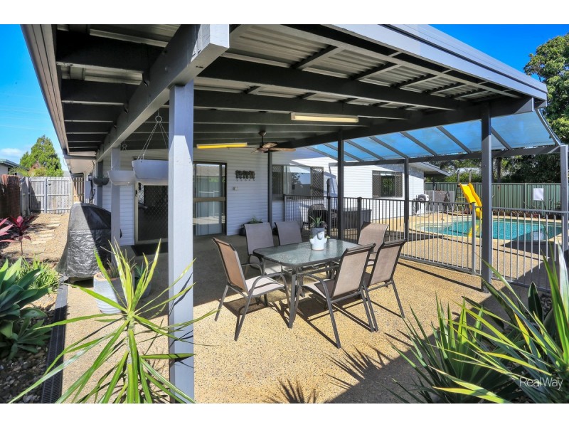 16 Dittmann Road, Avoca QLD 4670