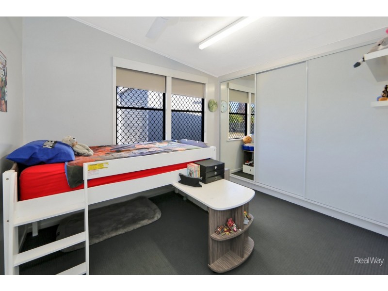 16 Dittmann Road, Avoca QLD 4670