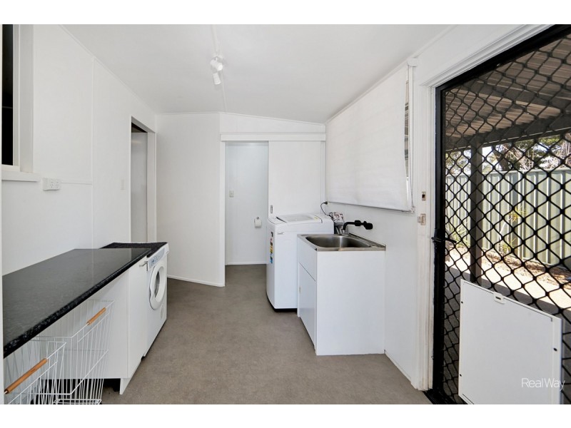 16 Dittmann Road, Avoca QLD 4670
