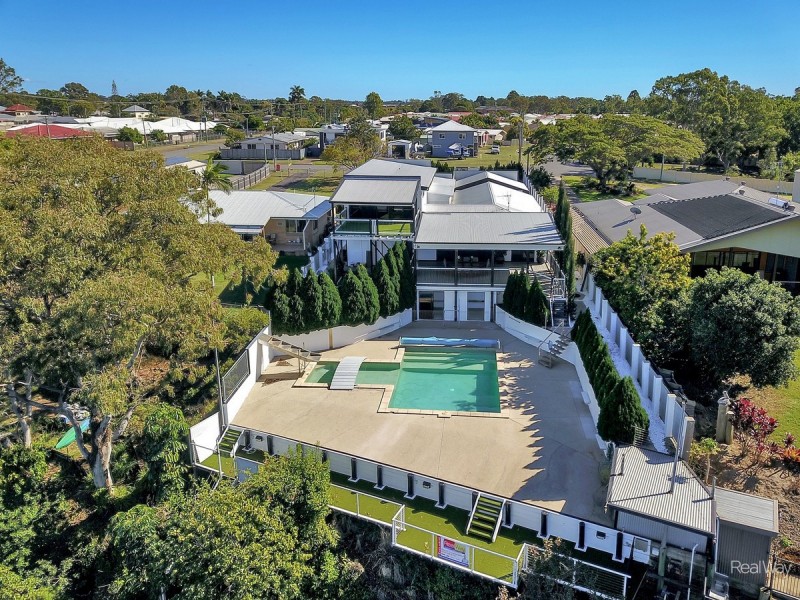 8 Brewer Street, Bundaberg North QLD 4670