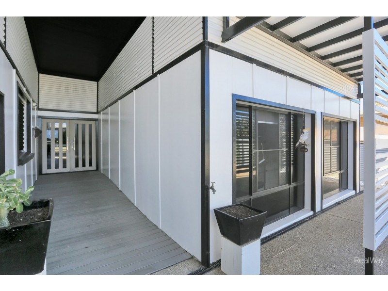 8 Brewer Street, Bundaberg North QLD 4670