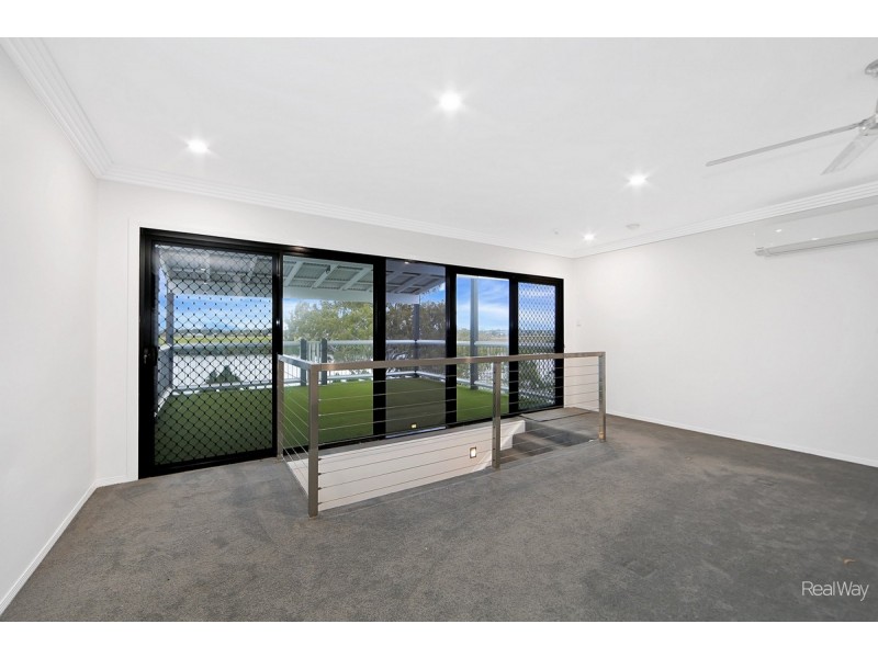 8 Brewer Street, Bundaberg North QLD 4670