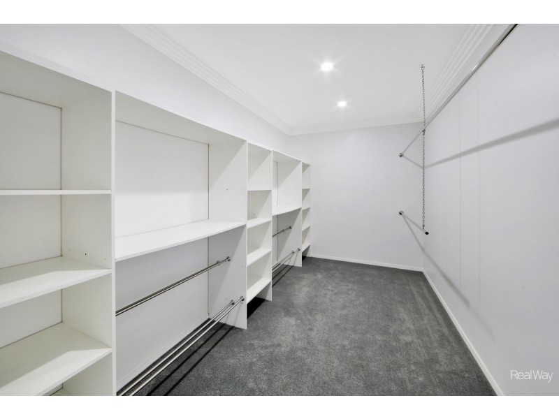 8 Brewer Street, Bundaberg North QLD 4670