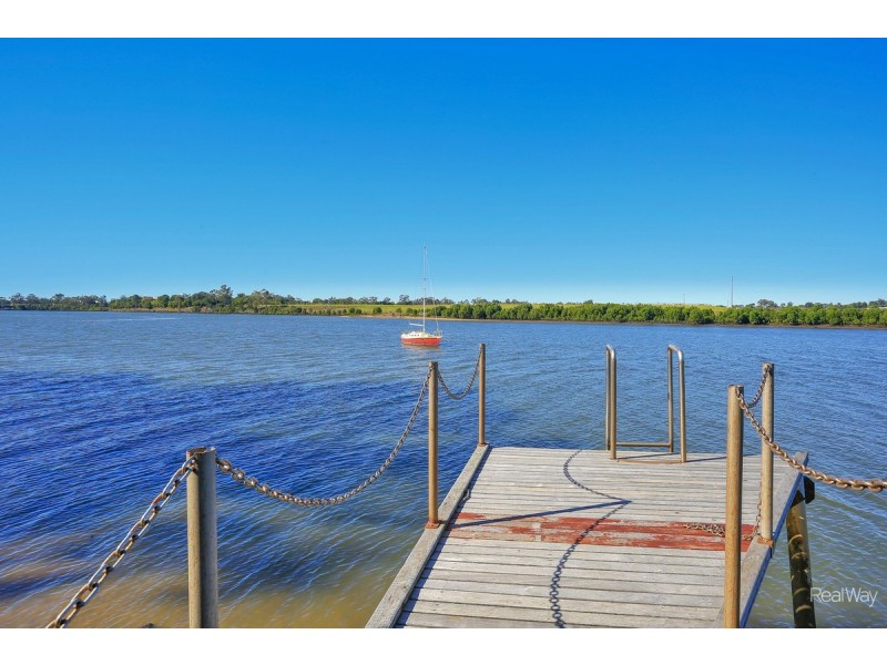 8 Brewer Street, Bundaberg North QLD 4670