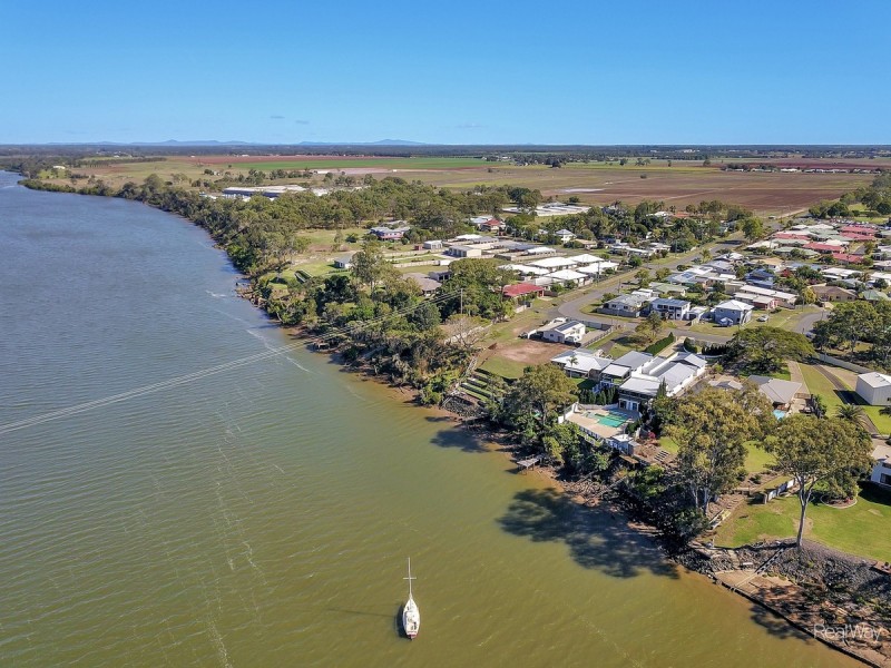 8 Brewer Street, Bundaberg North QLD 4670