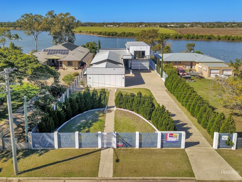 8 Brewer Street, Bundaberg North QLD 4670