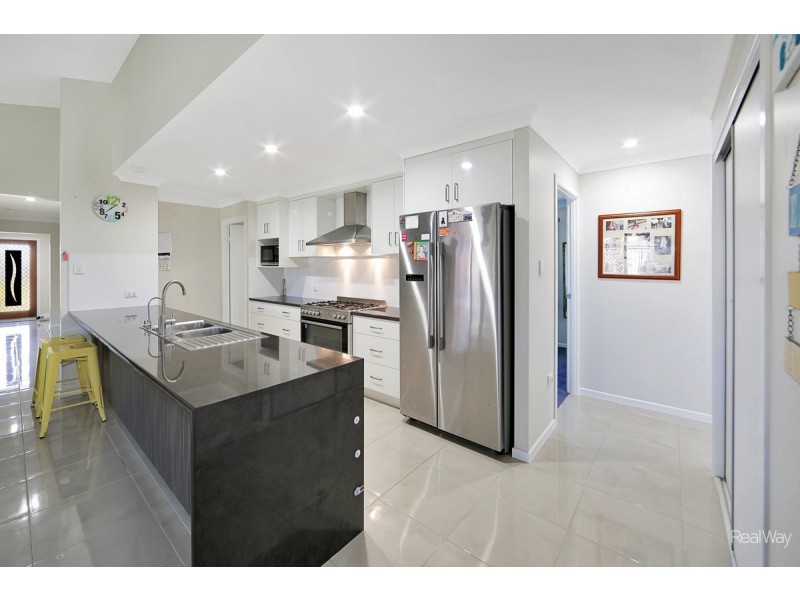 9 Barra Court, Innes Park QLD 4670