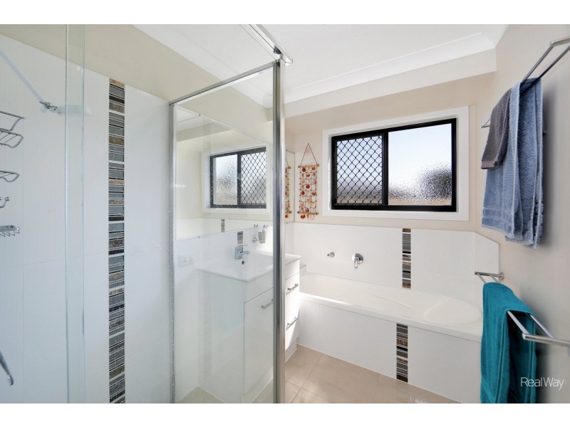 9 Barra Court, Innes Park QLD 4670