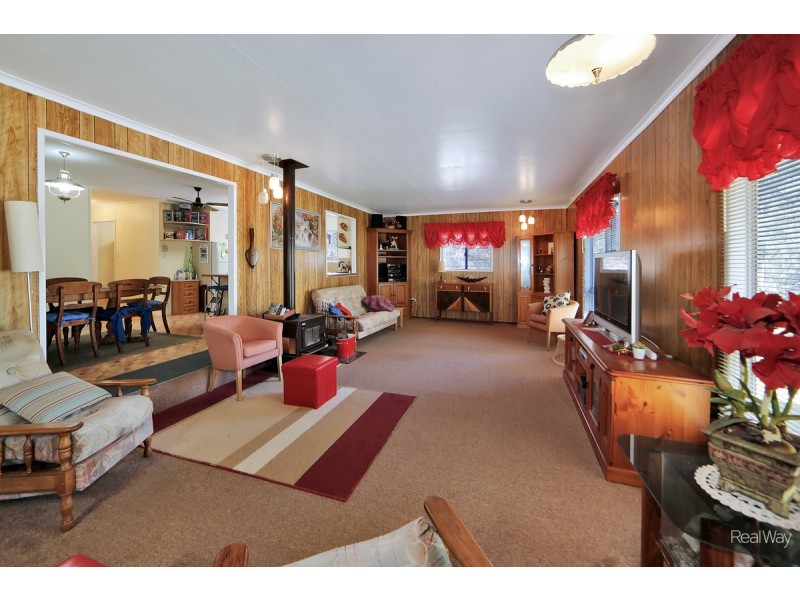 307 Pine Creek Road, Pine Creek QLD 4670